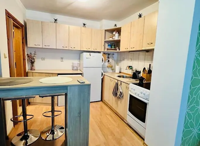 Apartmán Cosy Sea View With Terrace 2 Min From Lazur Burgas City