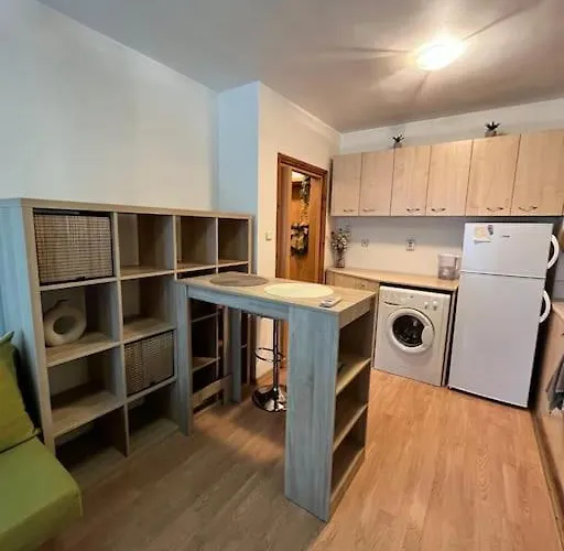 Cosy Near The With Terrace & Sea View Apartamento