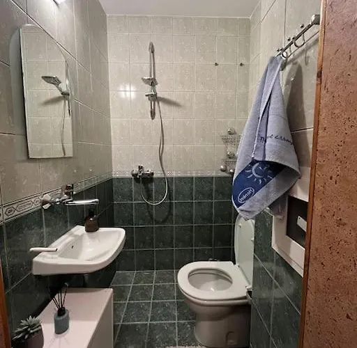 Cosy Sea View With Terrace 2 Min From Lazur Apartmán *