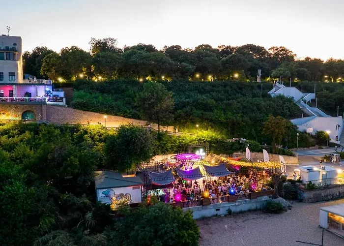 Apartamento Cosy Near The With Terrace & Sea View